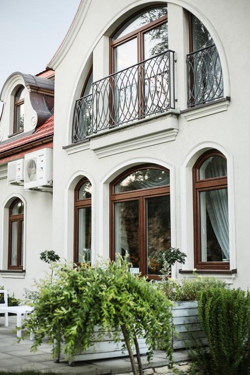 Prestige Wierzchowisko Exterior foto
